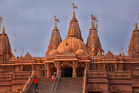 BAPS Shri Swaminarayan Temple