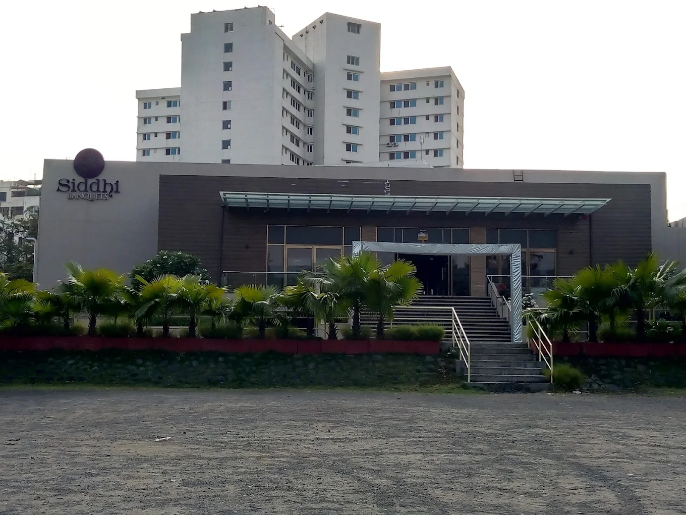 Siddhi Gardens and Banquets