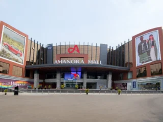amanora mall